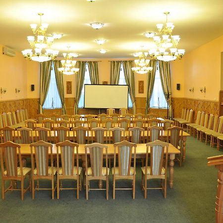 Tisa Hotel Petropavlovskaya Borshchagovka Ngoại thất bức ảnh