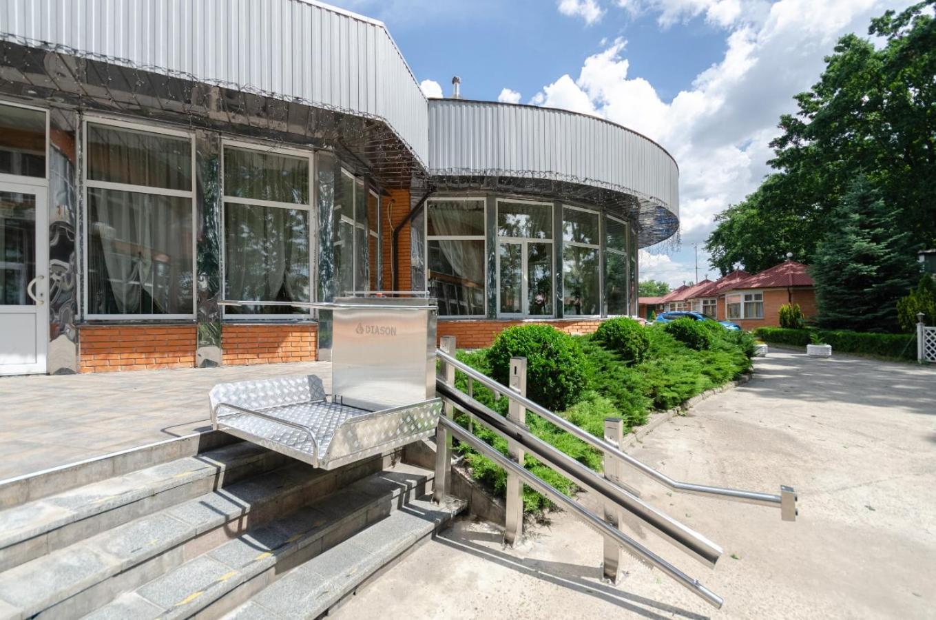 Tisa Hotel Petropavlovskaya Borshchagovka Ngoại thất bức ảnh